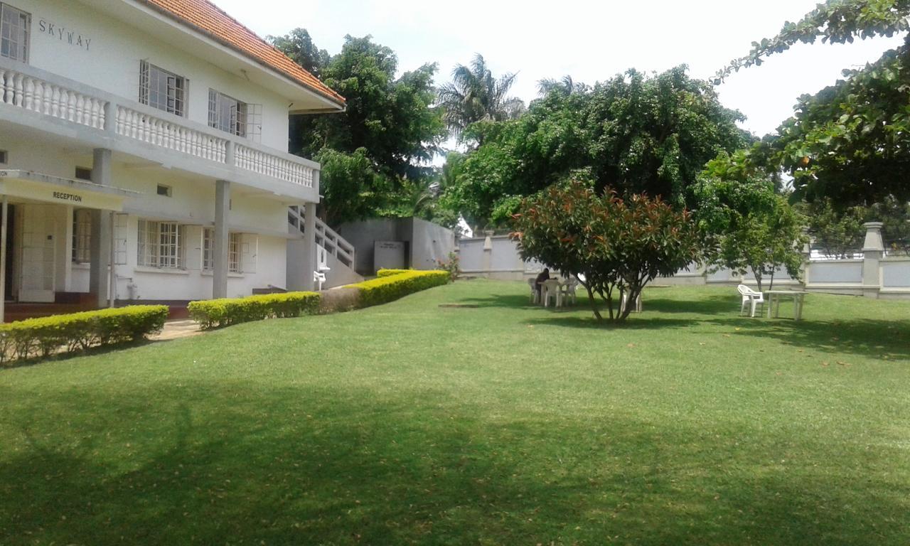 Skyway Hotel Entebbe Eksteriør bilde