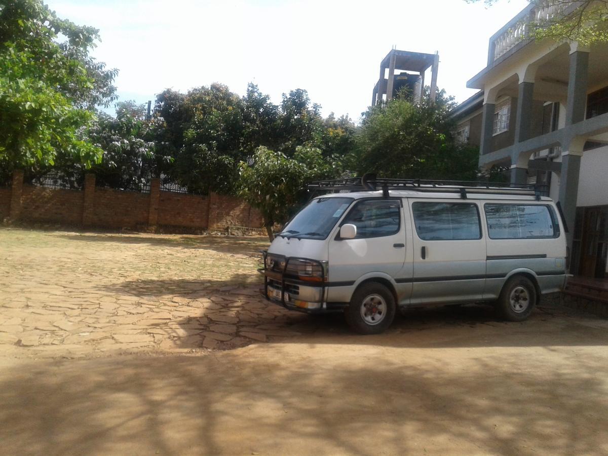 Skyway Hotel Entebbe Eksteriør bilde